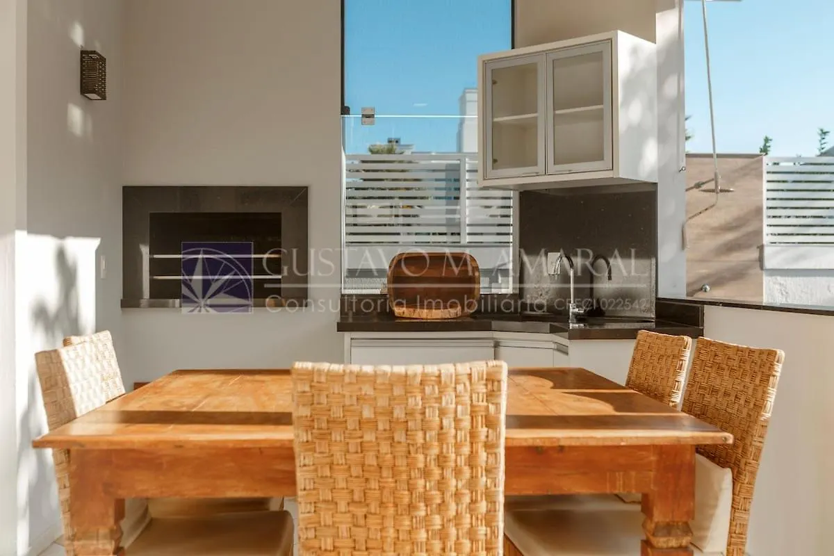 Casa Alto Padrao 6 Rooms 50 Mts From The Sea Florianópolis 巴西